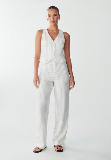 Короткая куртка