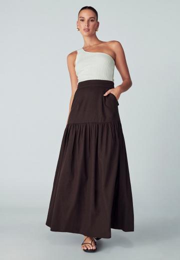 Юбка с накладными карманами