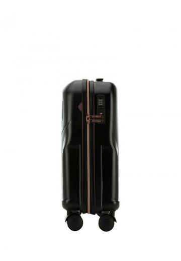 Чемодан на колесах