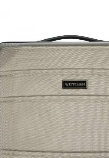 Чемодан на колесах