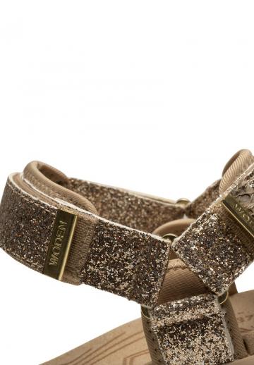 Походные сандалии