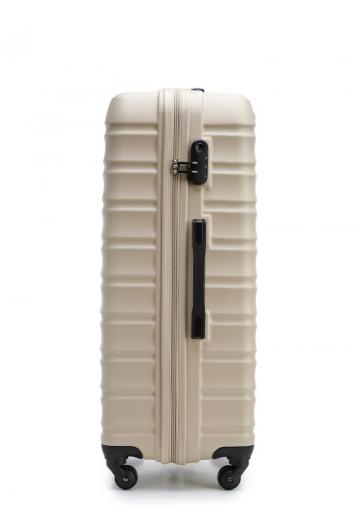 Чемодан на колесах