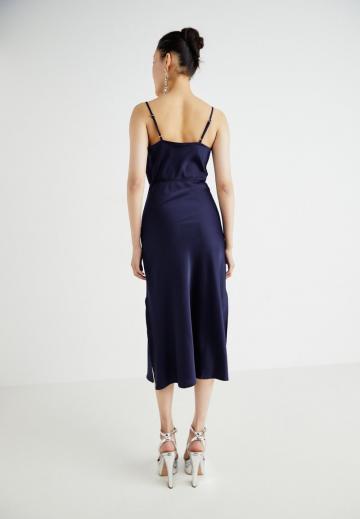 Коктейльное платье