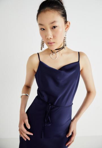 Коктейльное платье