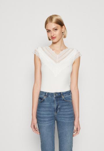 Кружевная блузка