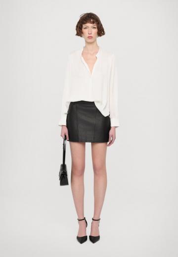 Атласная блузка