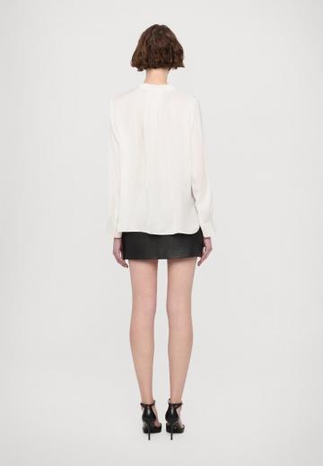 Атласная блузка