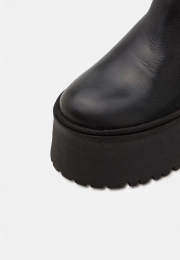 Сапоги на платформе