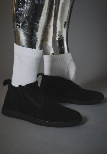 Ботинки на шнуровке