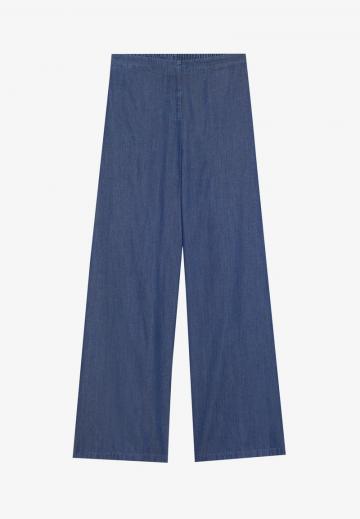 Свободные джинсы