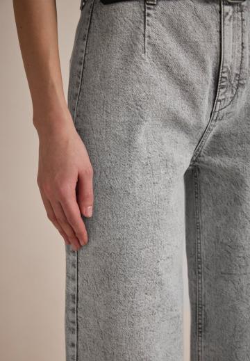 Свободные джинсы