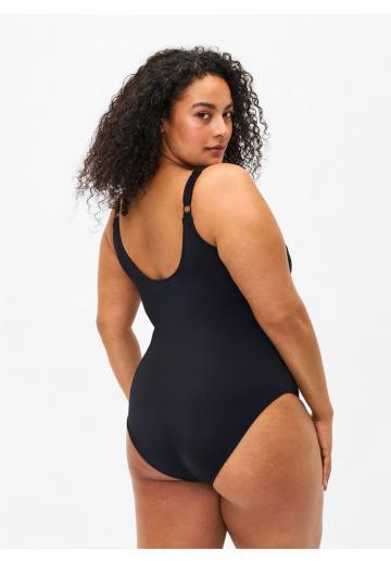 Слитный купальник