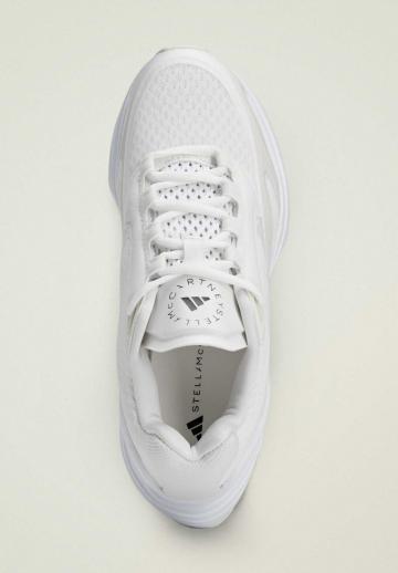 Тренировочные кроссовки