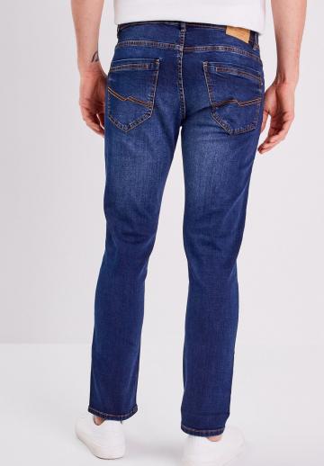 Узкие джинсы