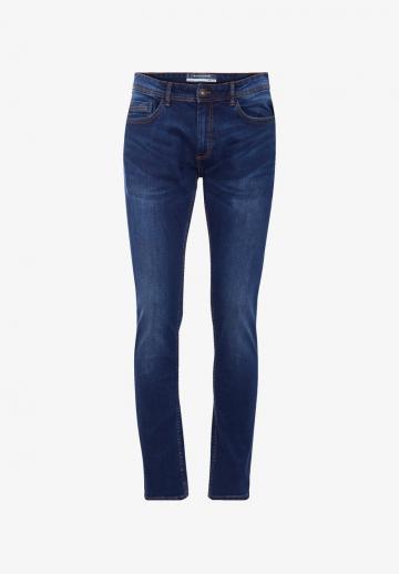 Узкие джинсы