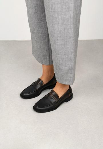 Полуботинки