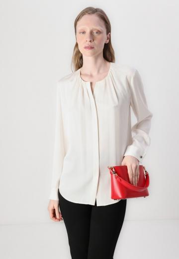 Шелковая блузка
