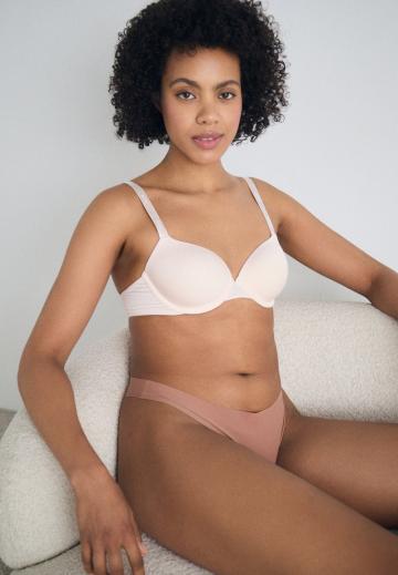 Бюстгальтер на косточках