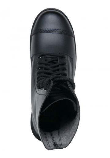 Ботинки на шнуровке