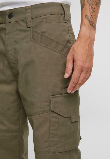 Брюки с накладными карманами