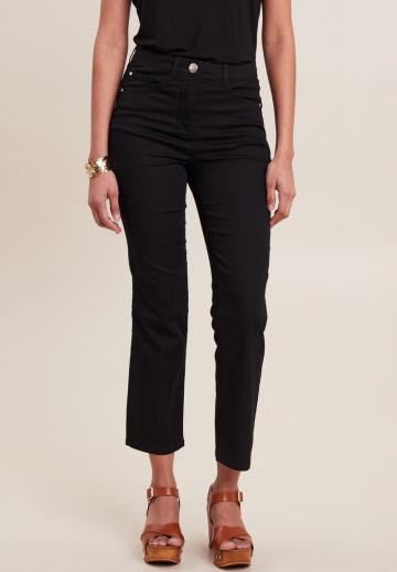 Короткие джинсы