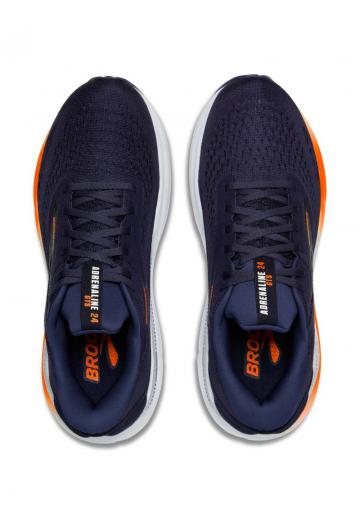 Беговые кроссовки