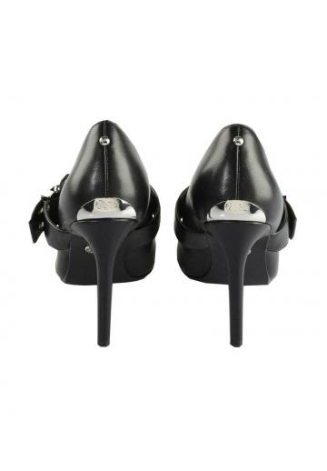 Туфли на высоком каблуке