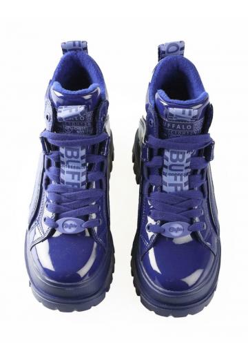 Ботинки на шнуровке