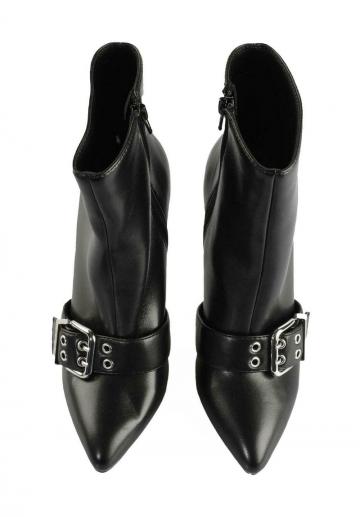 Полусапожки на высоком каблуке