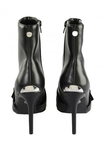 Полусапожки на высоком каблуке