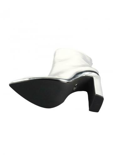 Полусапожки на высоком каблуке