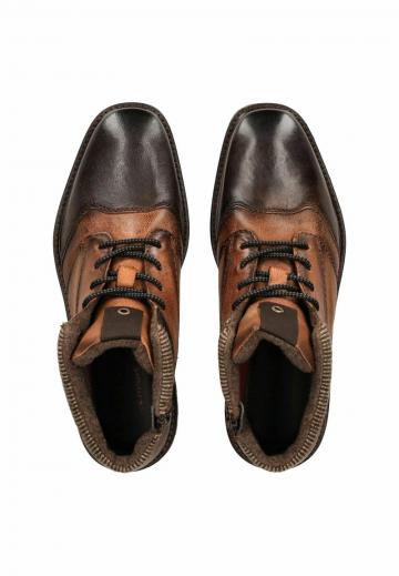 Ботинки на шнуровке