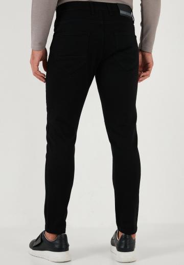 Узкие джинсы