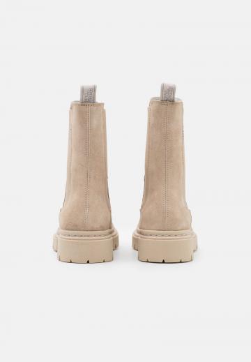 Ботинки челси