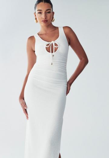 Платье футляр