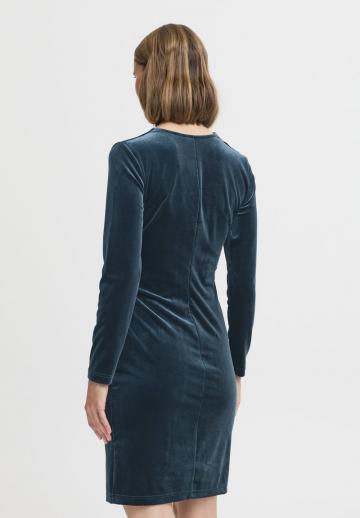 Платье футляр