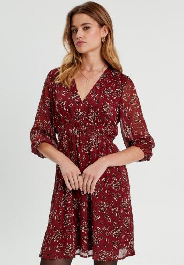 Короткое платье