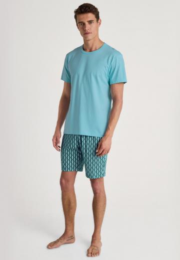 Пижама с шортами