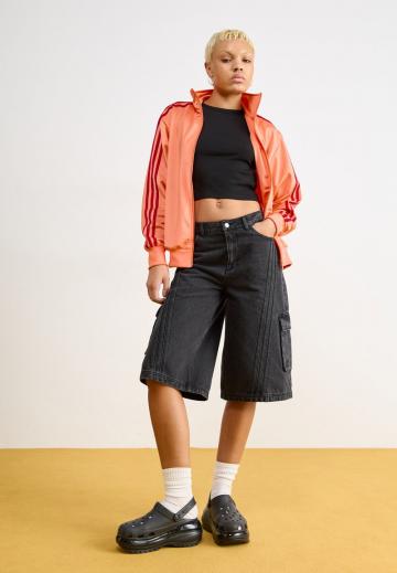 Спортивная куртка