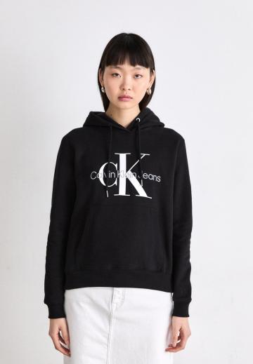 Пуловер с капюшоном