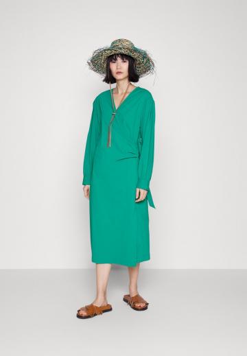 Летнее платье