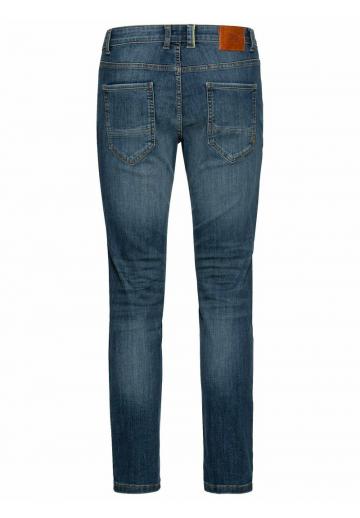 Узкие джинсы