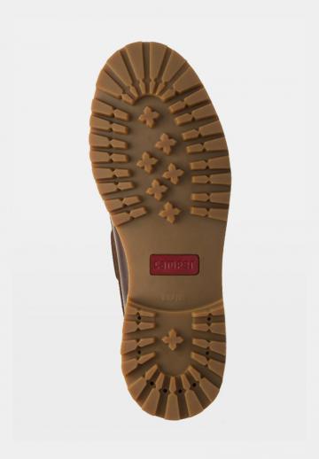 Ботинки на шнуровке