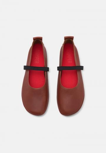 Спортивные балетки