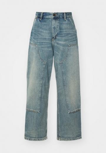 Свободные джинсы