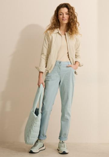 Узкие джинсы