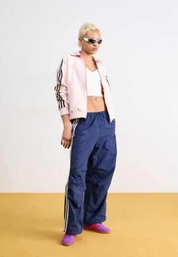 Спортивные штаны