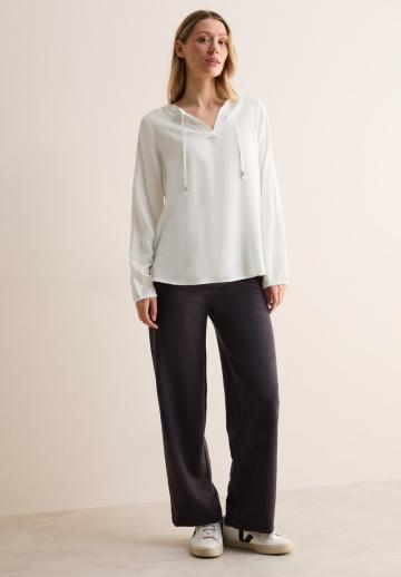 Атласная блузка