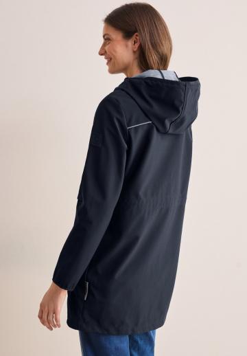 Короткое пальто