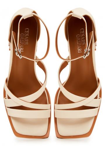 Гандбольные кроссовки